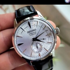 Seiko Presage Mens Cocktail Watch, Dress, 29 Jewels. Watch Retails Around $695